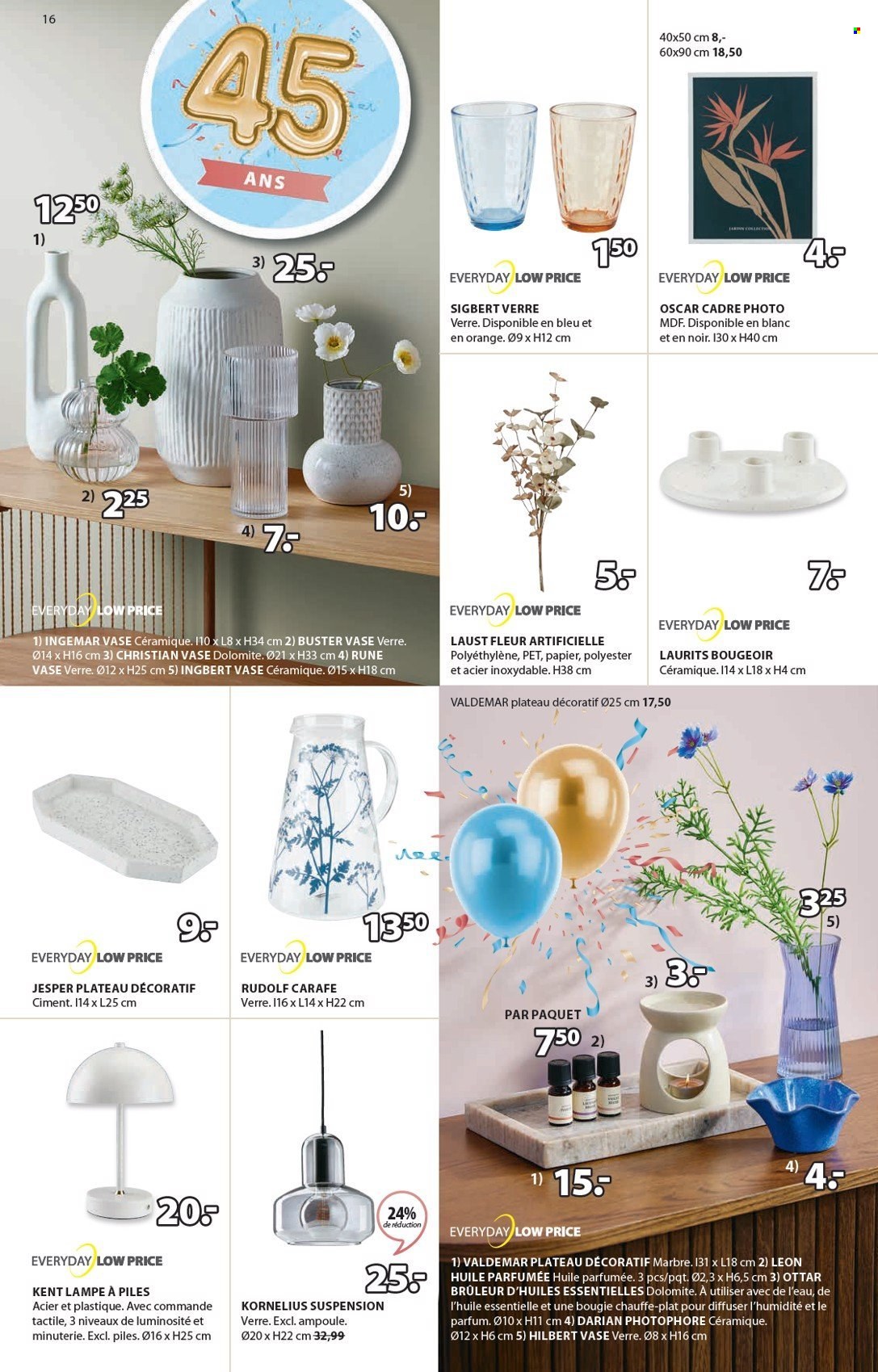 thumbnail - Catalogue JYSK - 08/04/2024 - 19/05/2024 - Produits soldés - vase, verre, cadre photo, plante artificielle, chandelier, plateau décoratif, lampe, carafe, huile parfumée, photophore. Page 17.