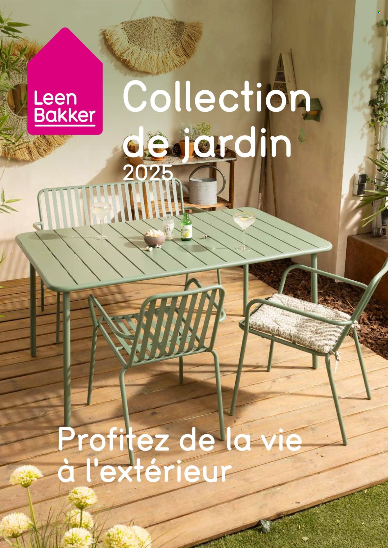 Catalogue Leen Bakker. Page 1